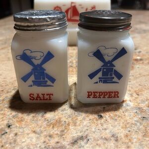 Dutch Windmill Hazel Atlas Glass Co. Milk Glass Salt & Pepper w/Metal Lids. Vtg.